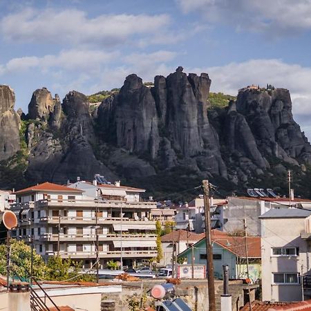 Andromachis Moneto Residence Under Meteora カランバカ エクステリア 写真