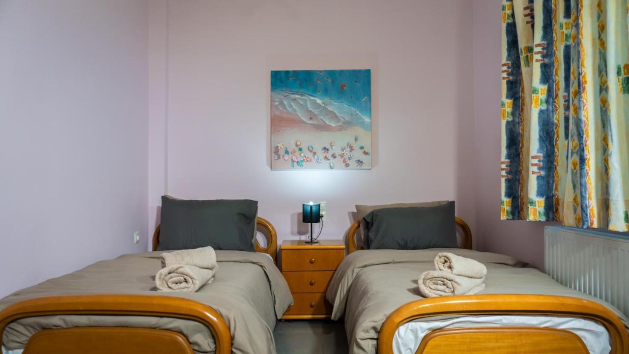 Andromachis Moneto Residence Under Meteora カランバカ エクステリア 写真