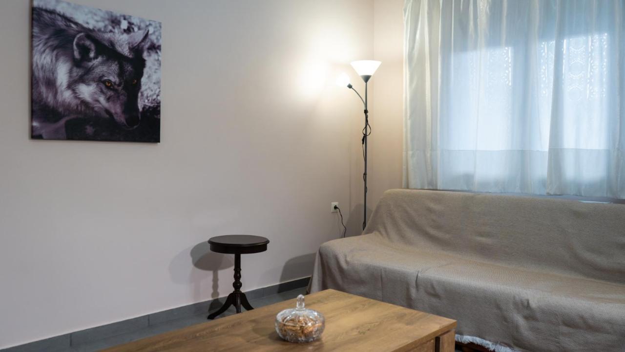 Andromachis Moneto Residence Under Meteora カランバカ エクステリア 写真